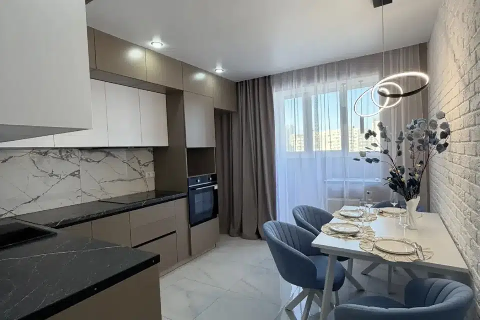 Продаётся 2-комнатная квартира, 57 м²