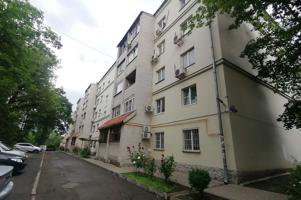 Продаётся 2-комнатная квартира, 68.9 м²