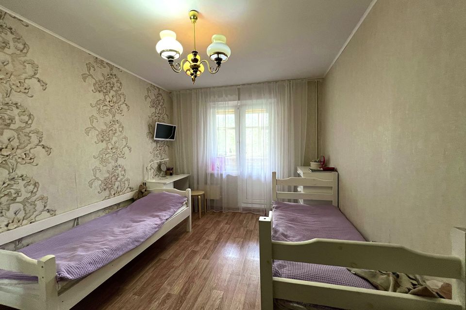 Продаётся 3-комнатная квартира, 72 м²
