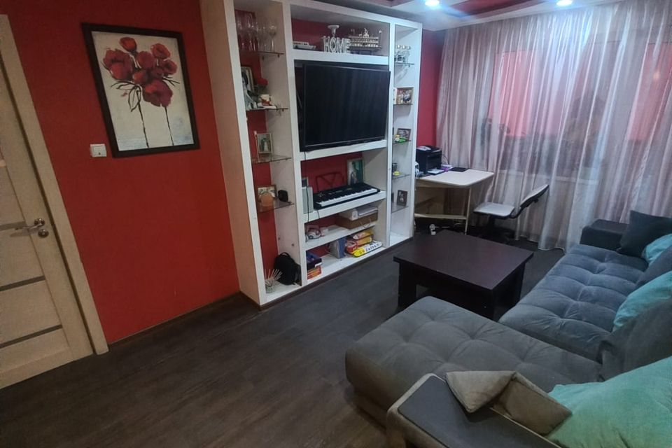 Продаётся 3-комнатная квартира, 62.1 м²