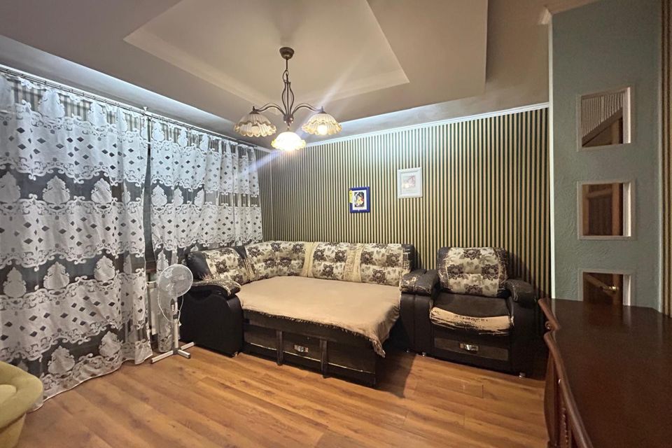 Продаётся 3-комнатная квартира, 61.5 м²