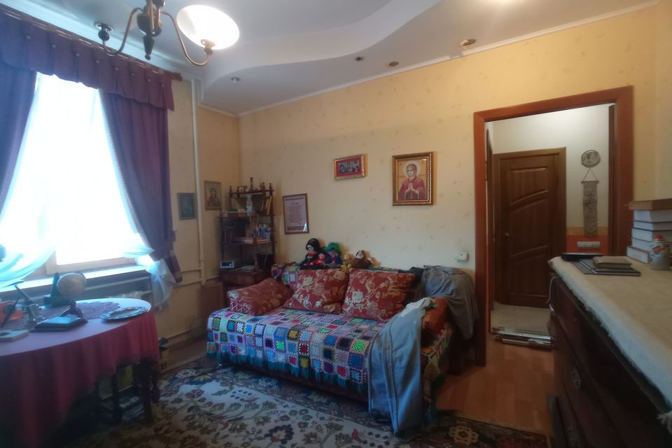 Продаётся 3-комнатная квартира, 69.9 м²