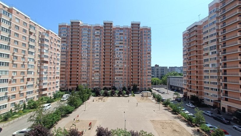 Продаётся 2-комнатная квартира, 58 м²