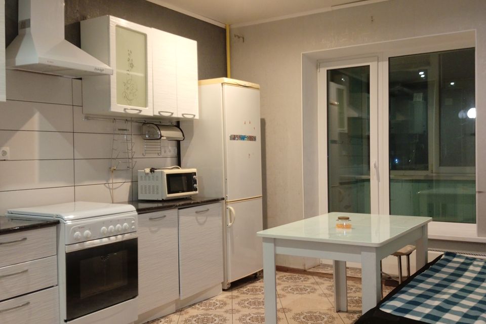 Продаётся 2-комнатная квартира, 53.6 м²