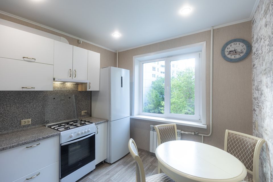 Продаётся 3-комнатная квартира, 62.7 м²