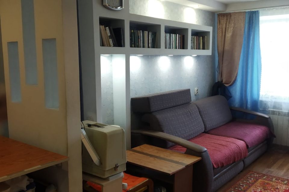 Продаётся 2-комнатная квартира, 42 м²