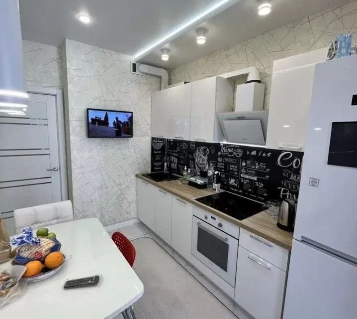 Сдаётся 1-комнатная квартира, 43 м²