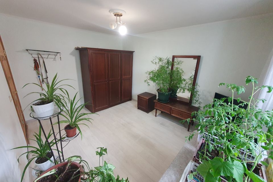 Продаётся 3-комнатная квартира, 61.1 м²
