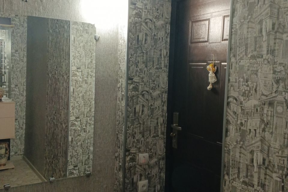 Продаётся 2-комнатная квартира, 43.6 м²