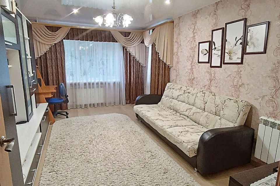 Продаётся 2-комнатная квартира, 53.2 м²