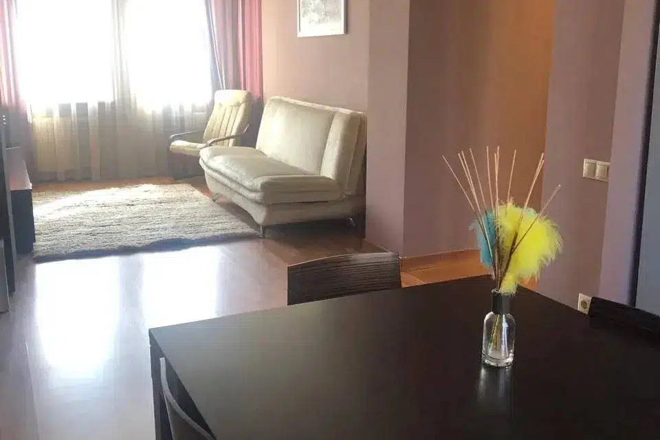 Продаётся 2-комнатная квартира, 53 м²