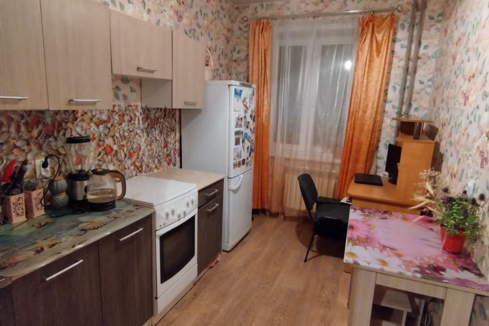 Продаётся 1-комнатная квартира, 44 м²