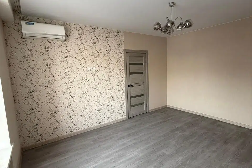 Продаётся 1-комнатная квартира, 38.8 м²