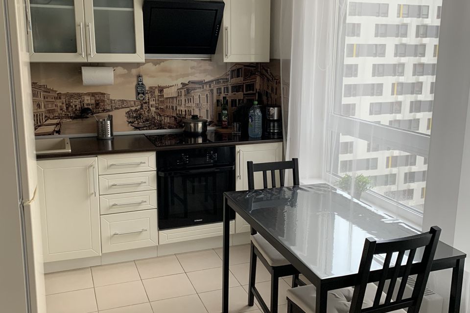 Продаётся 1-комнатная квартира, 34.7 м²