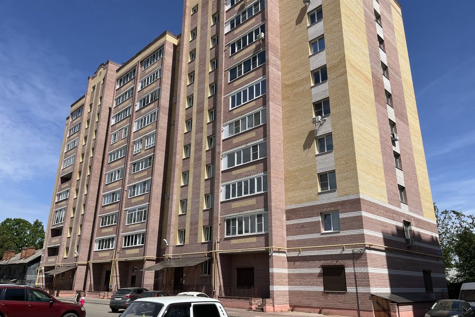 Продаётся 2-комнатная квартира, 57.7 м²