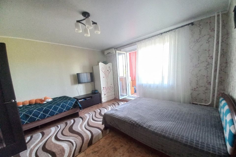 Продаётся 1-комнатная квартира, 40.4 м²