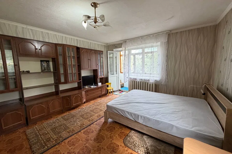 Продаётся 1-комнатная квартира, 37 м²