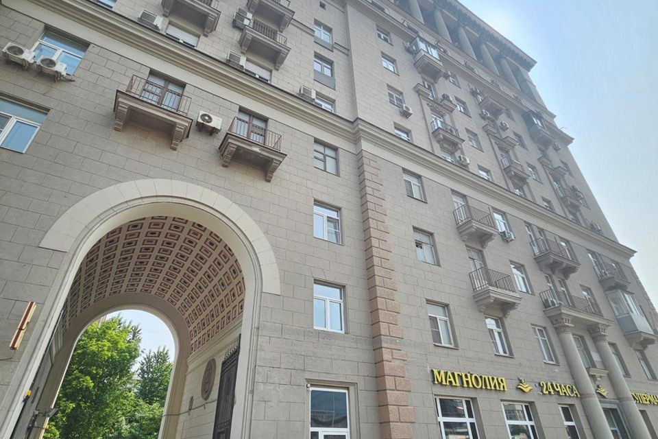 Продаётся 4-комнатная квартира, 88 м²