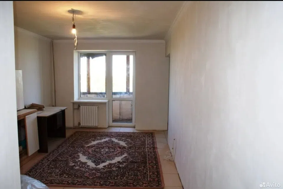 Продаётся 1-комнатная квартира, 42.8 м²