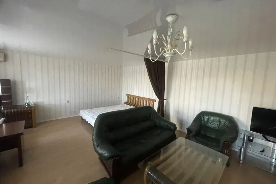Сдаётся 3-комнатная квартира, 110 м²