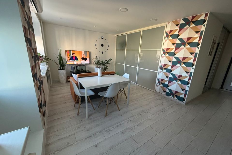 Продаётся 2-комнатная квартира, 55 м²