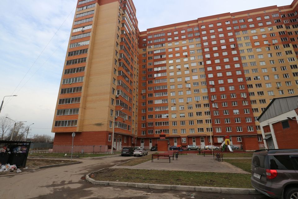 Продаётся 2-комнатная квартира, 57.2 м²