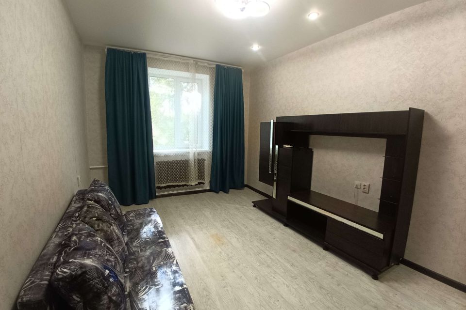 Сдаётся 2-комнатная квартира, 46.2 м²