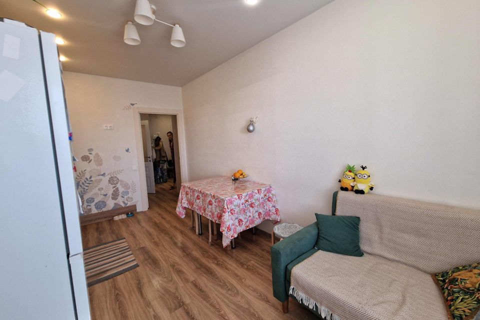 Продаётся 1-комнатная квартира, 55 м²