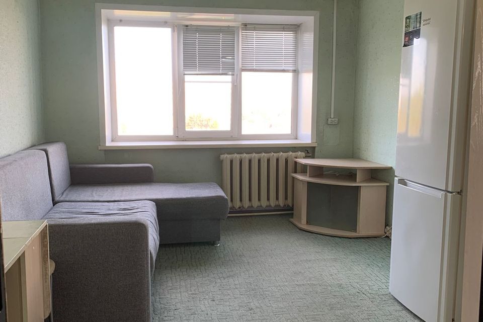 Продаётся комната в 4-комн. квартире, 12.9 м²