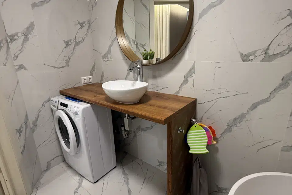 Продаётся 2-комнатная квартира, 65 м²