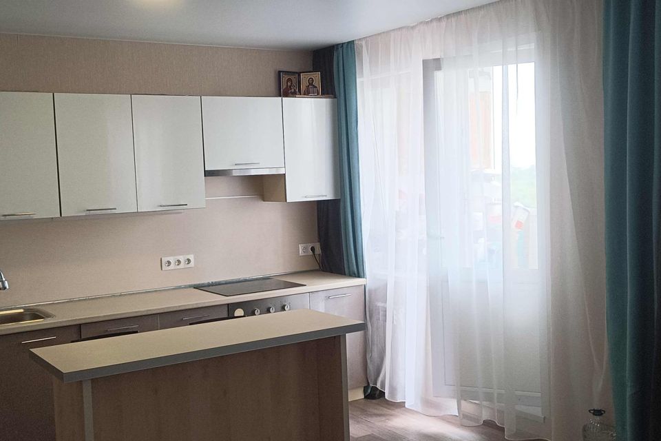 Продаётся 1-комнатная квартира, 37.7 м²