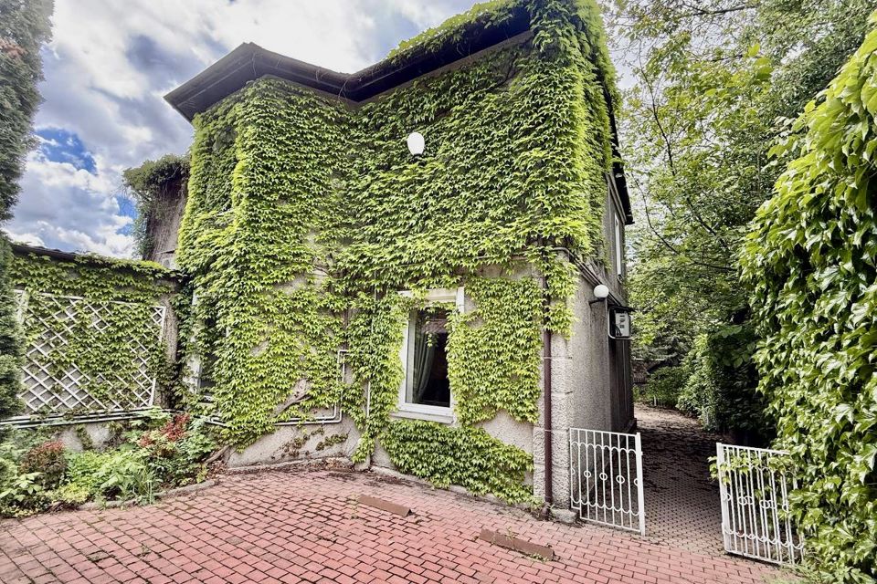 Продаётся 2-этажный дом, 245.9 м²