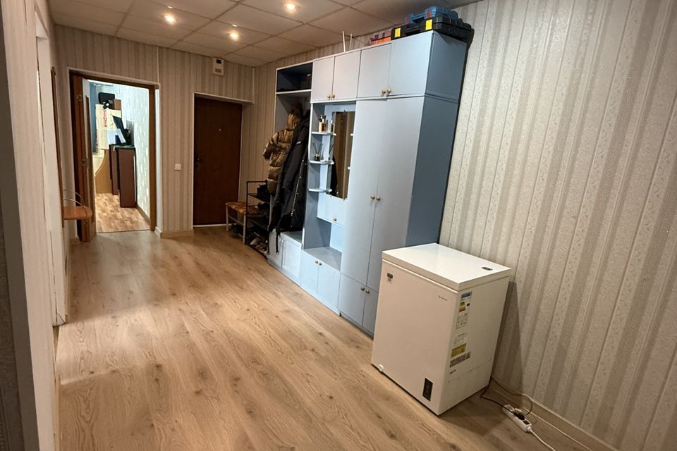 Продаётся 2-комнатная квартира, 61.33 м²