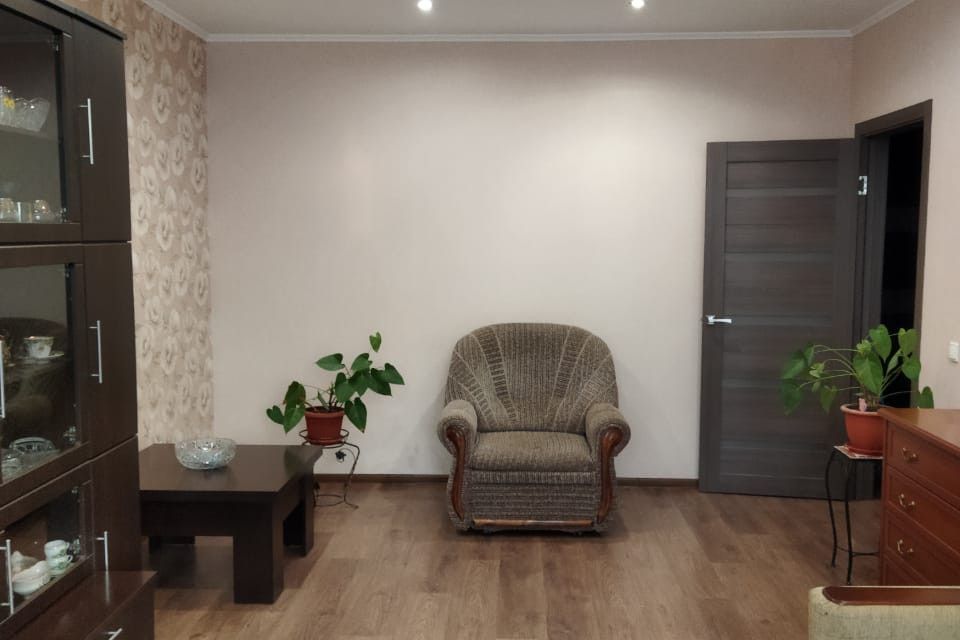 Продаётся 2-комнатная квартира, 74.1 м²