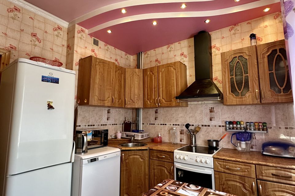 Продаётся 3-комнатная квартира, 70.3 м²