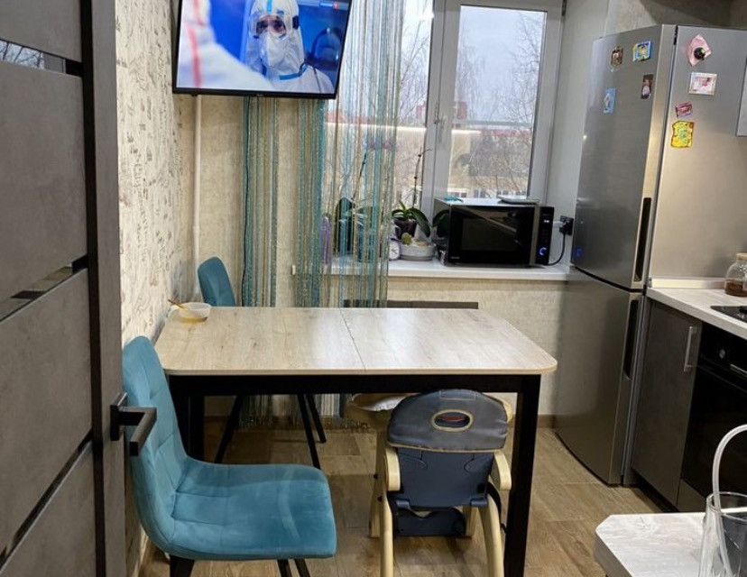 Продаётся 3-комнатная квартира, 63 м²