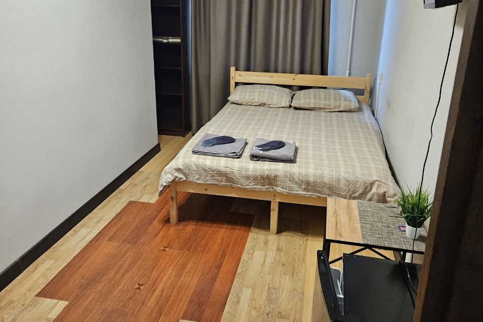 Продаётся 4-комнатная квартира, 60.6 м²