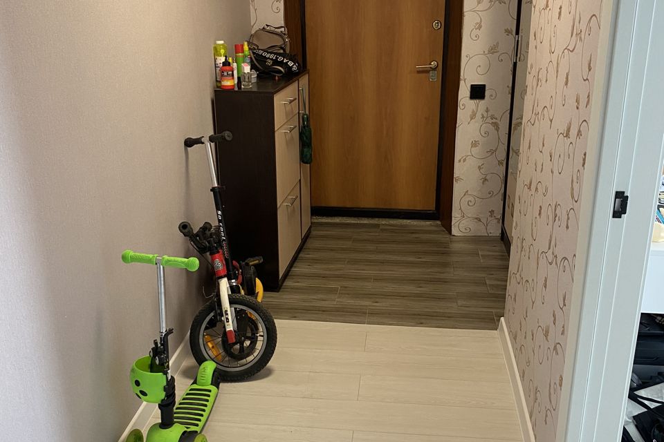 Продаётся 2-комнатная квартира, 48.8 м²