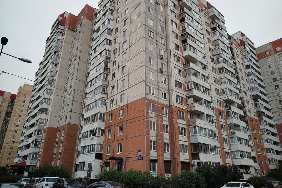 Продаётся 2-комнатная квартира, 70.8 м²