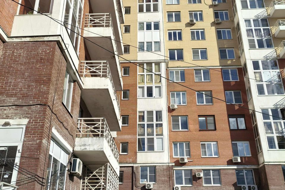 Продаётся 1-комнатная квартира, 52.5 м²