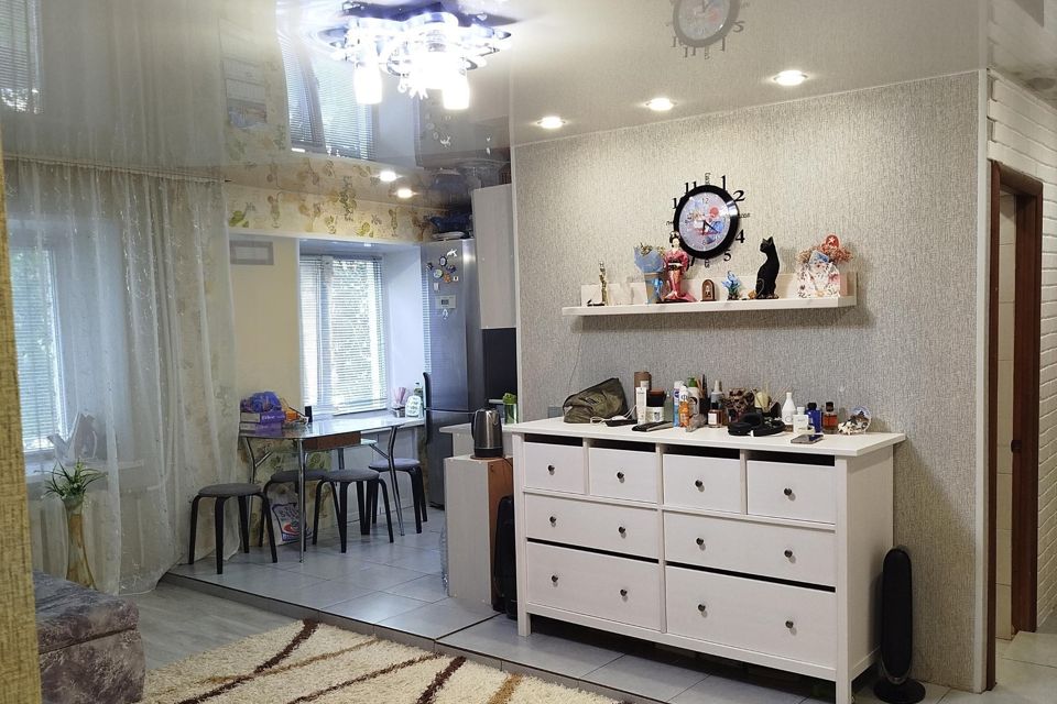 Продаётся 3-комнатная квартира, 53.4 м²