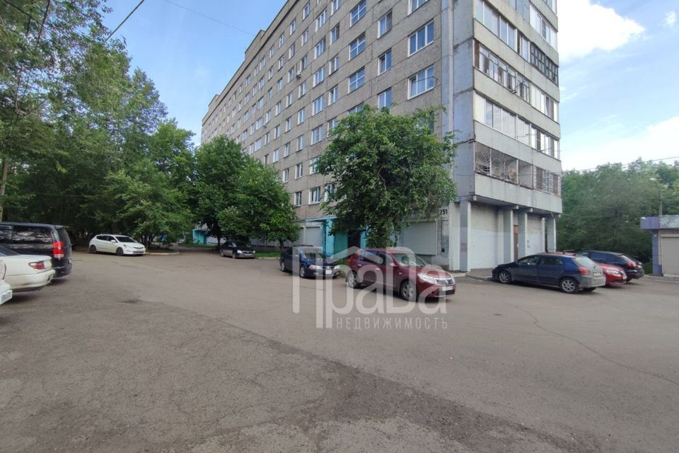 Продаётся 3-комнатная квартира, 75.9 м²