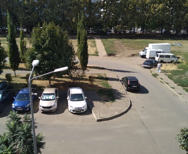Продаётся 2-комнатная квартира, 60.8 м²