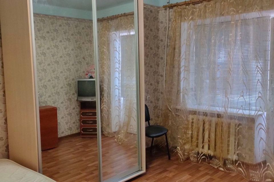 Продаётся 1-комнатная квартира, 43 м²