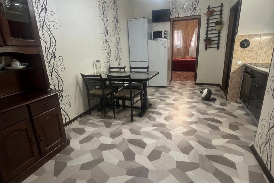 Продаётся 3-комнатная квартира, 64 м²