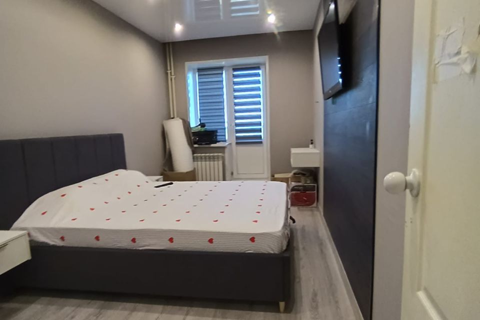 Продаётся 2-комнатная квартира, 56.3 м²
