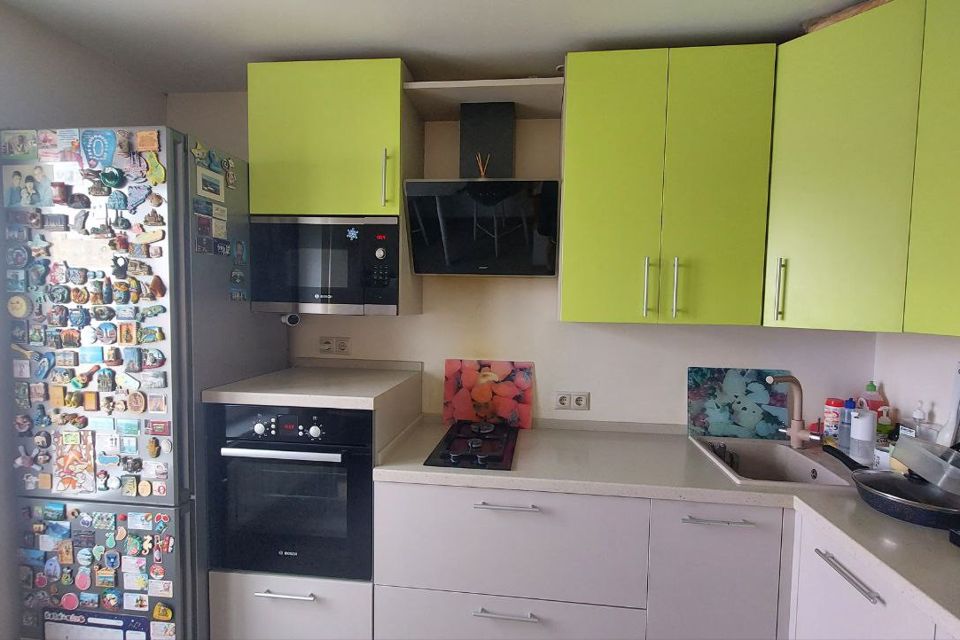 Продаётся 3-комнатная квартира, 64 м²