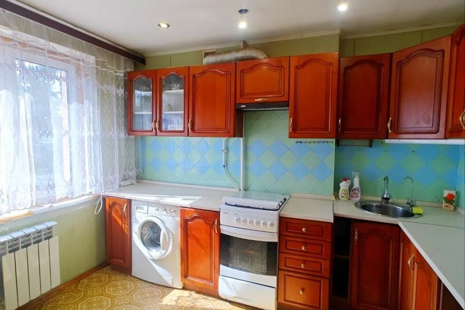 Продаётся 3-комнатная квартира, 57 м²