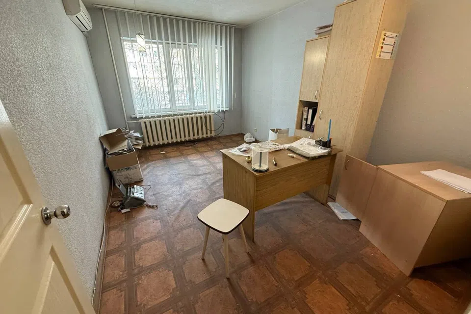 Продаётся 3-комнатная квартира, 58 м²