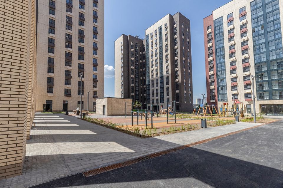 Продаётся 1-комнатная квартира, 43.3 м²